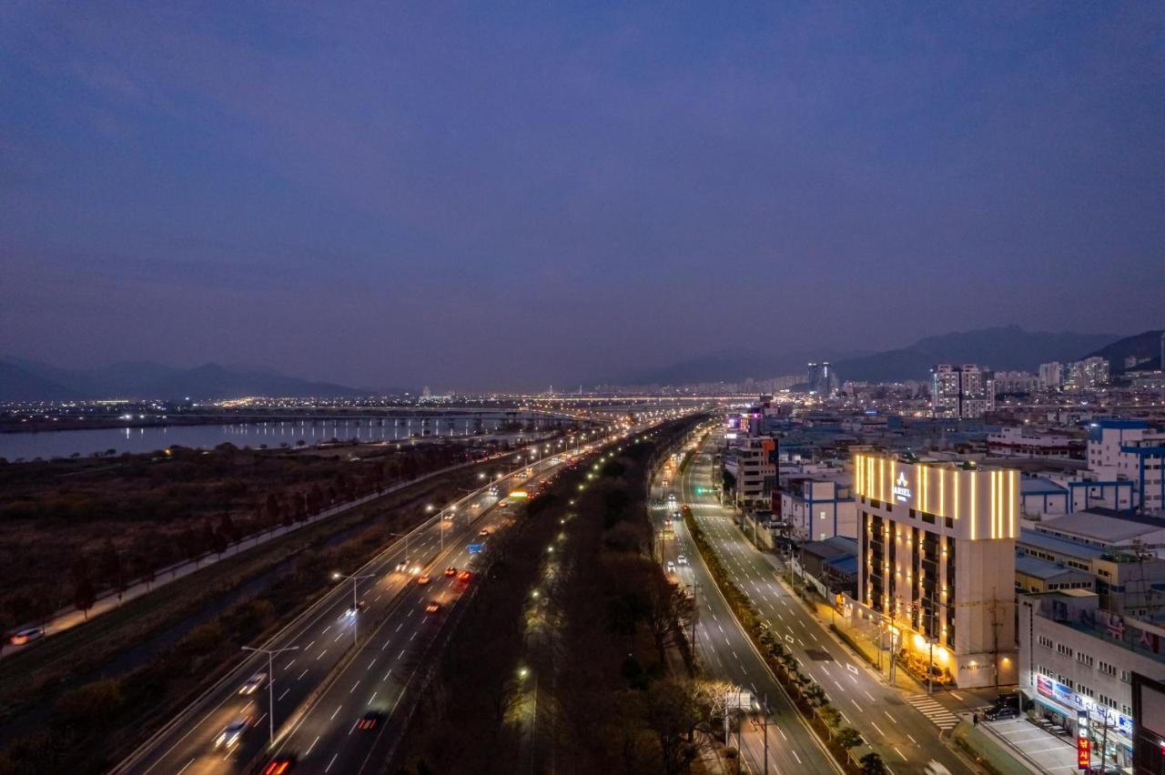 Ariel Hotel Busan Exterior foto