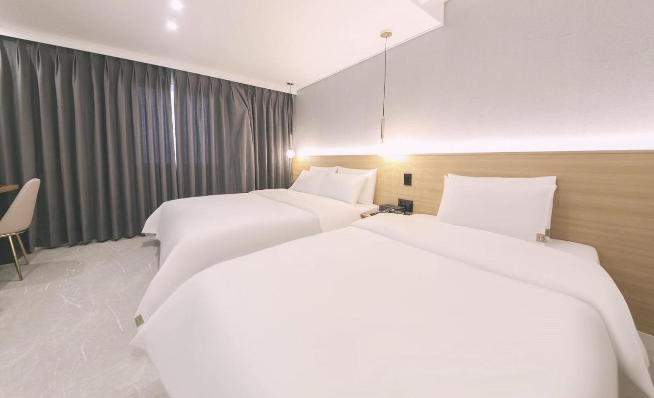 Ariel Hotel Busan Exterior foto
