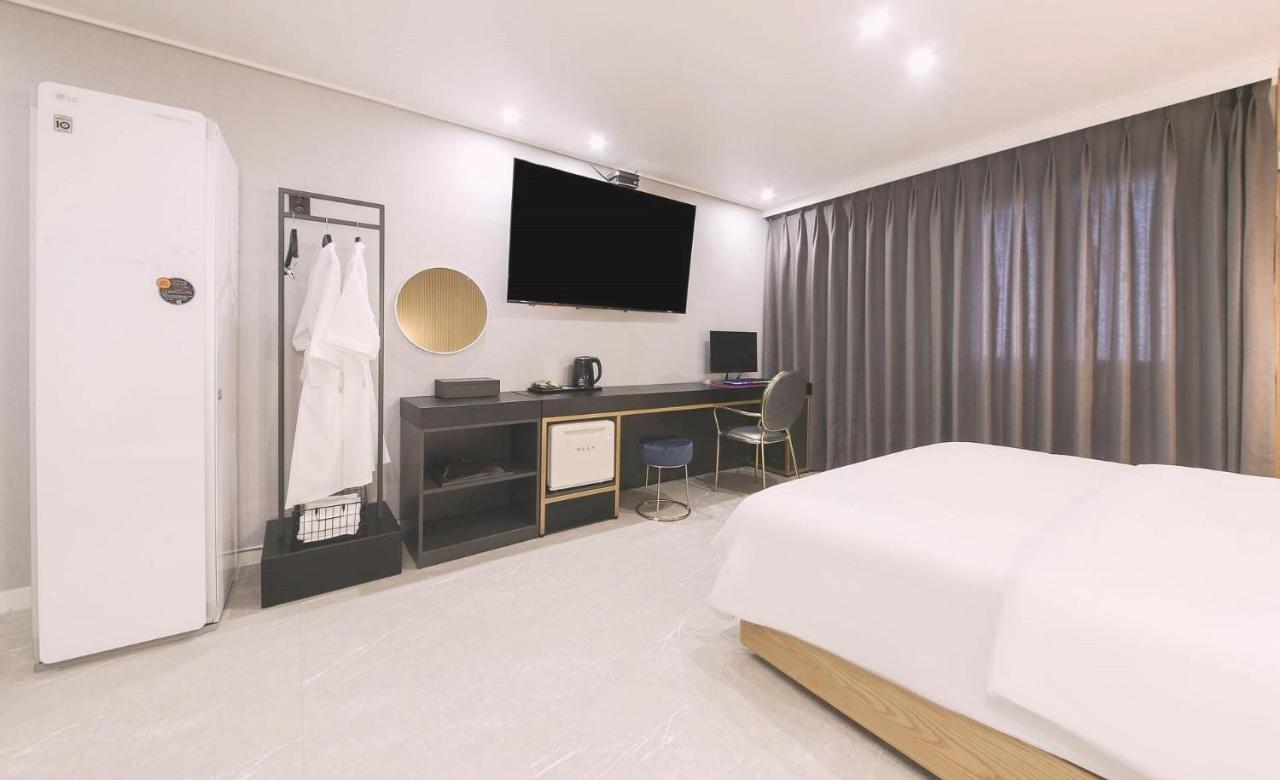 Ariel Hotel Busan Exterior foto